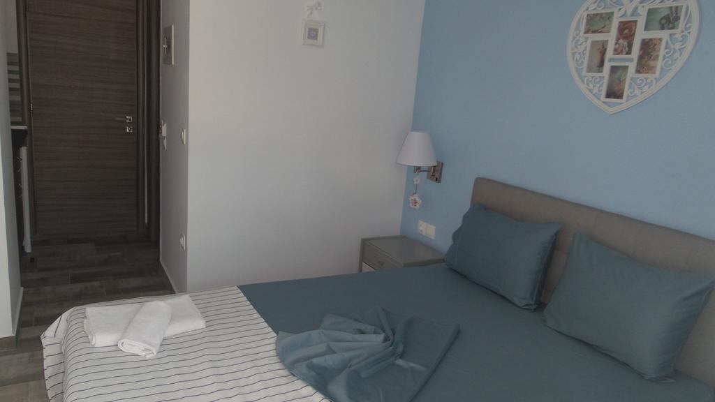 House Roula Hotel Neos Marmaras Eksteriør billede
